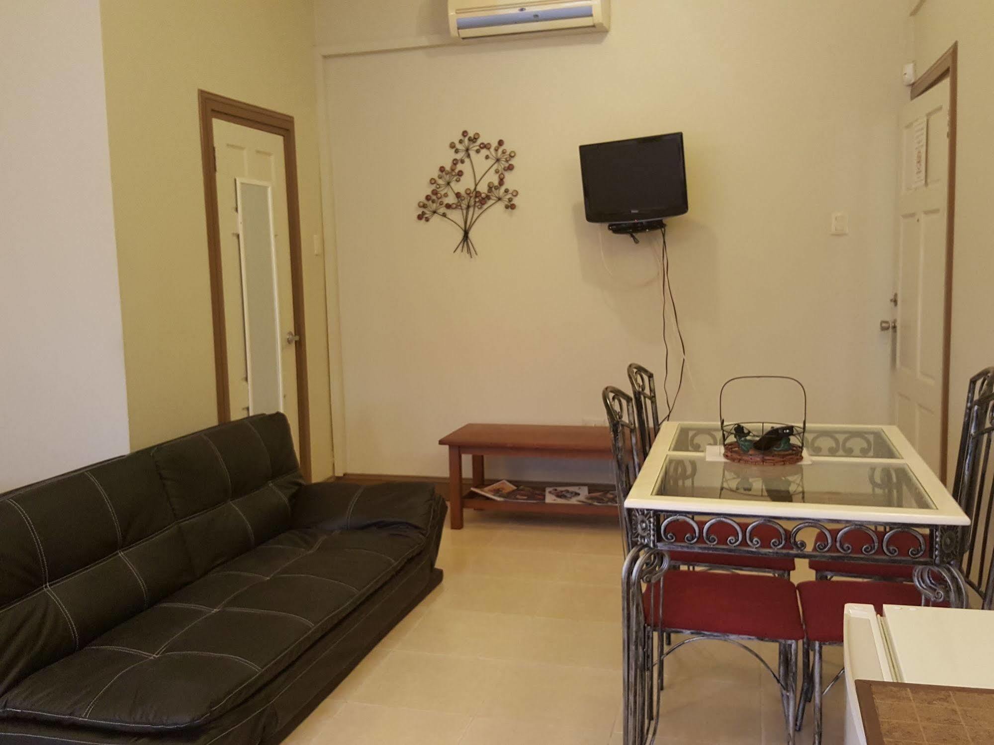 Savannah Maison Guest House Port of Spain Esterno foto
